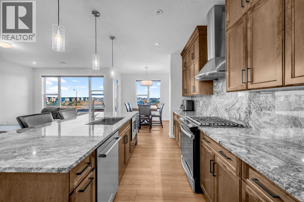 628 West Lakeview Drive, Chestermere, Alberta  T1X 1Z7 - Photo 10 - A2297237