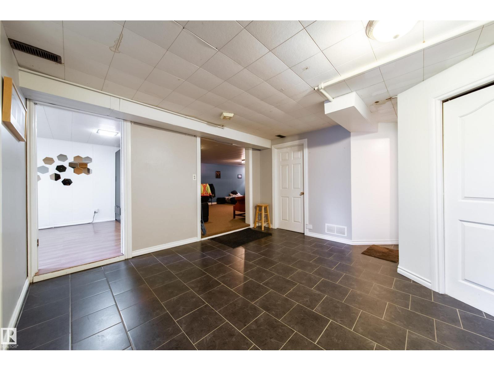 7135 87 St Nw, Edmonton, Alberta  T6G 3G1 - Photo 33 - E4484240