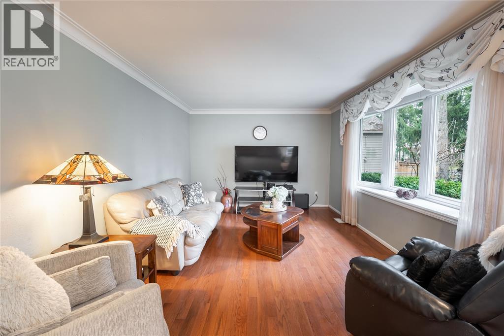 1644 Tyrie Drive, Sarnia, Ontario  N7V 3P7 - Photo 4 - 26007180