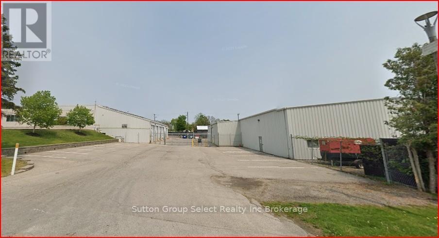 143 Bell Street, Ingersoll, Ontario  N5C 2N9 - Photo 3 - X12733522