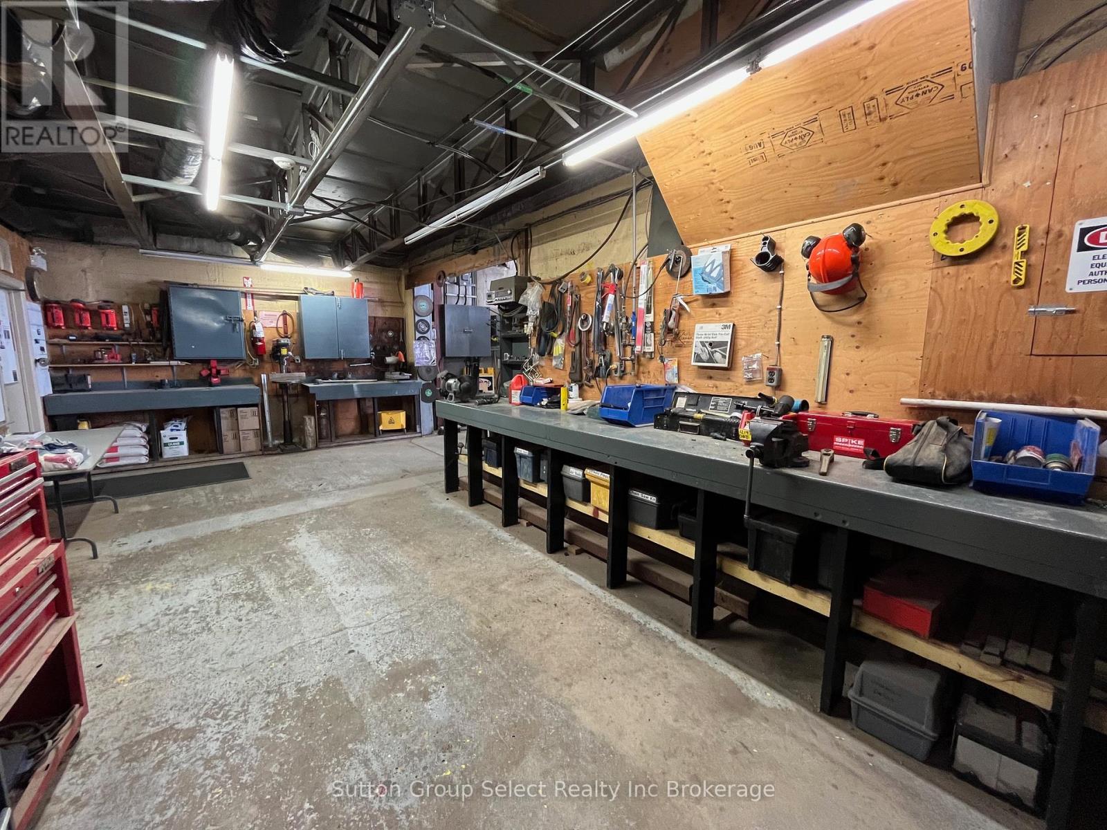 143 Bell Street, Ingersoll, Ontario  N5C 2N9 - Photo 31 - X12733522