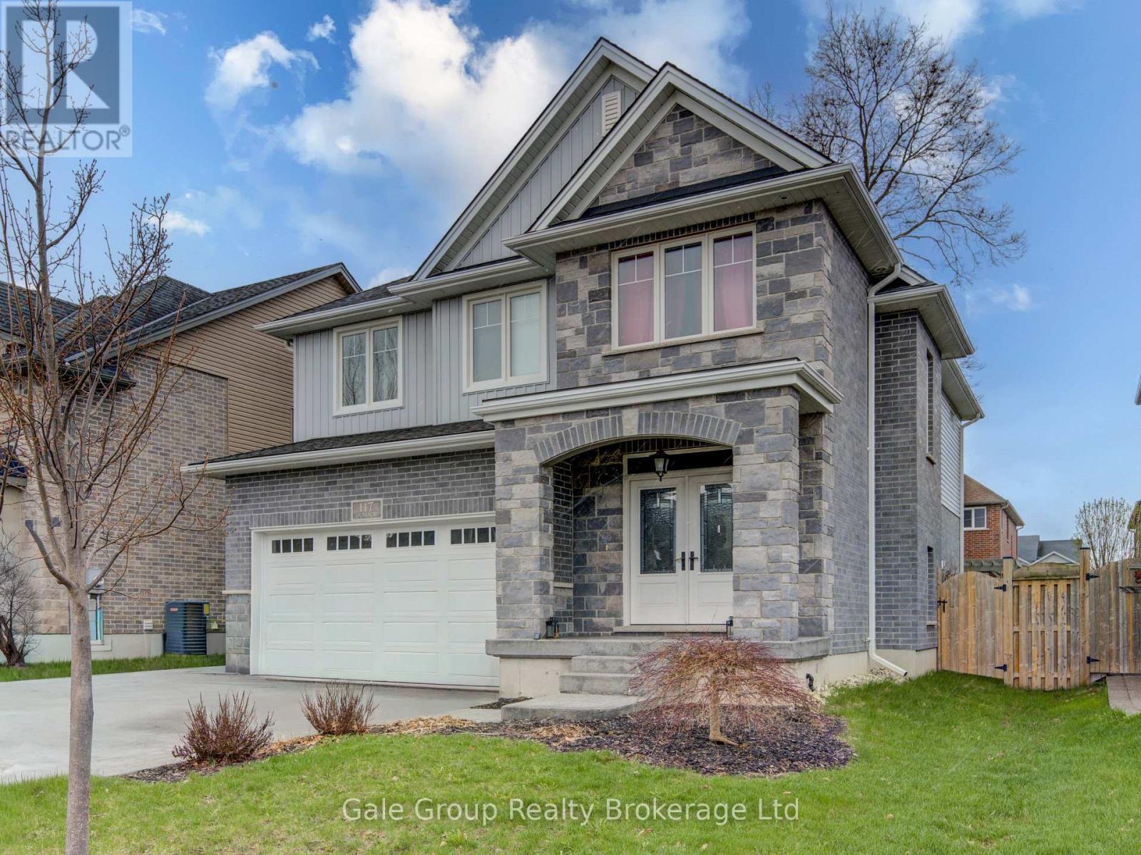 117 JUNO CRESCENT, Woodstock, Ontario