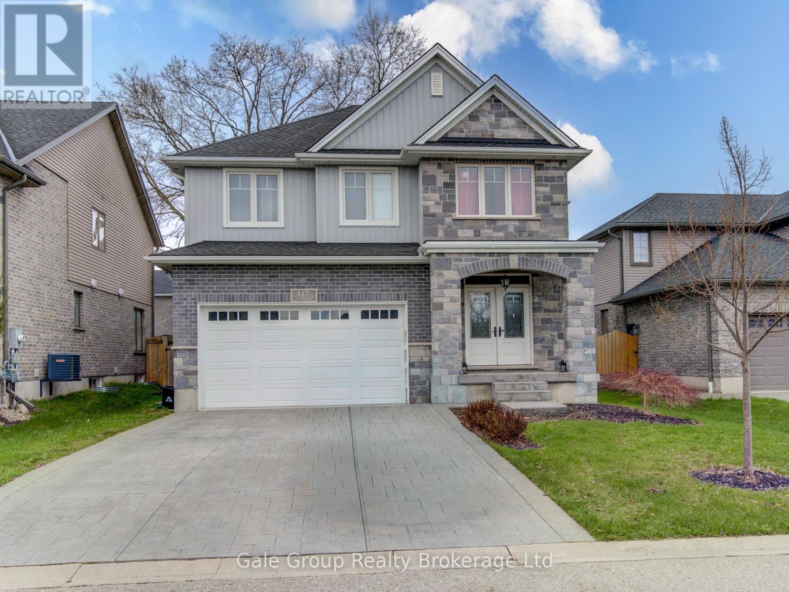 117 Juno Crescent, Woodstock, Ontario  N4T 0A9 - Photo 2 - X12733272