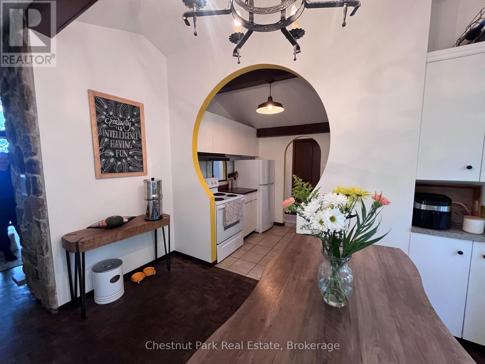 73 Glen Road, Collingwood, Ontario  L9Y 0X2 - Photo 10 - S13042306