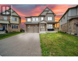 237 KINSMAN DRIVE, Hamilton, Ontario