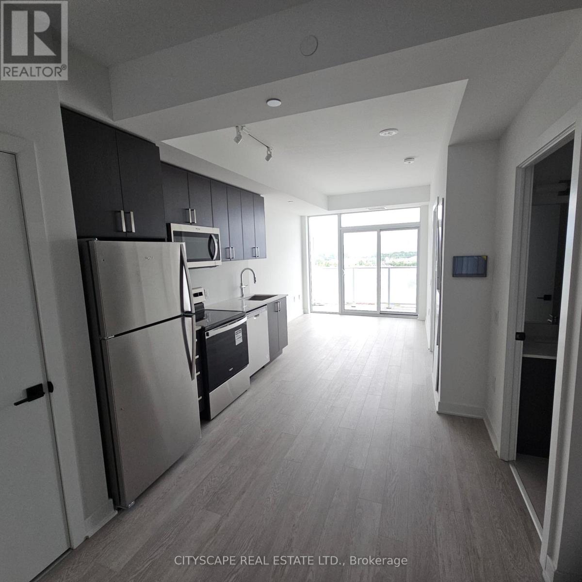 913 - 2782 BARTON STREET E, Hamilton, Ontario