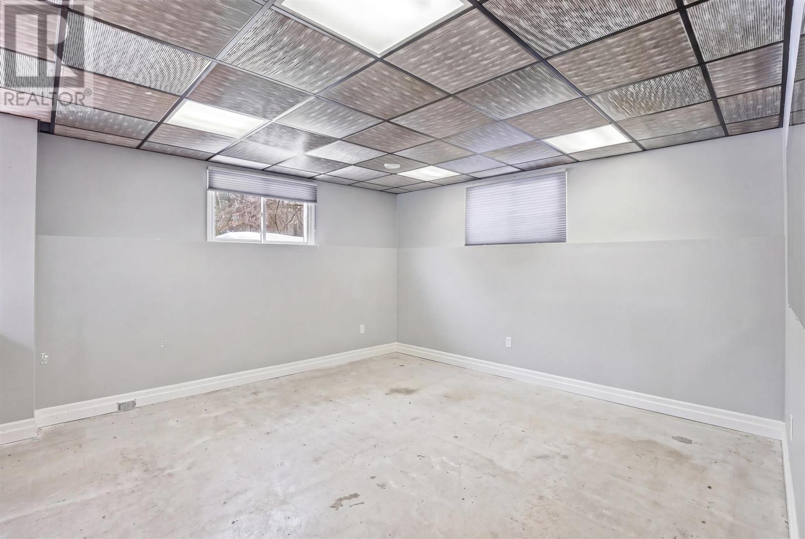 797 Fifth Lin E, Sault Ste. Marie, Ontario  P6A 6J8 - Photo 35 - SM260744