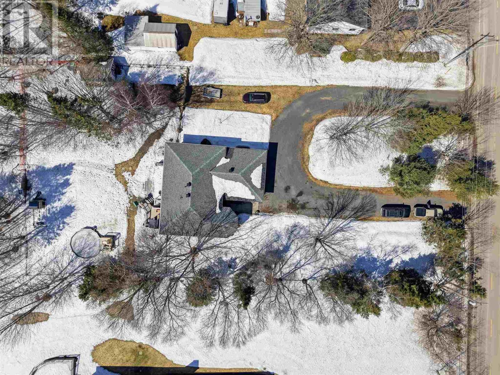 797 Fifth Lin E, Sault Ste. Marie, Ontario  P6A 6J8 - Photo 44 - SM260744