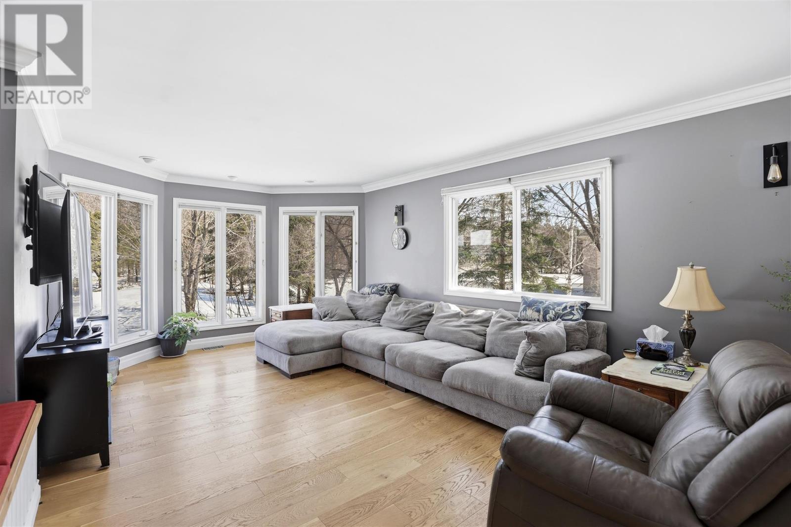 797 Fifth Lin E, Sault Ste. Marie, Ontario  P6A 6J8 - Photo 6 - SM260744