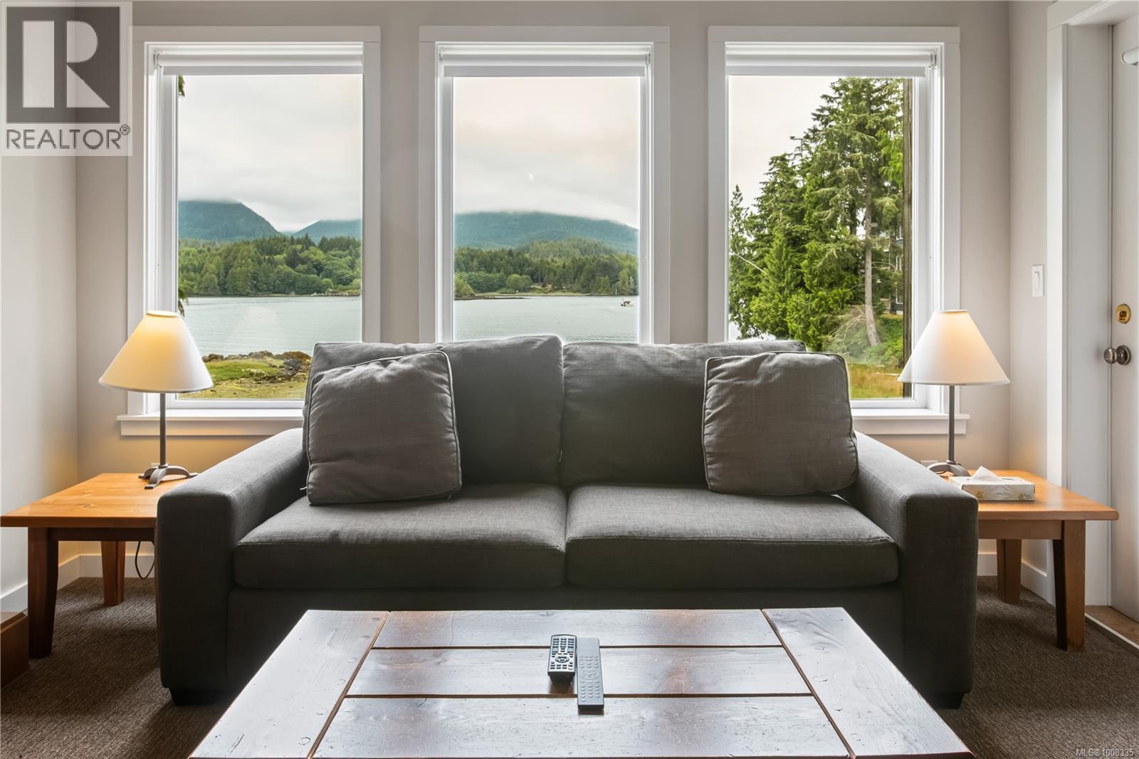 402 1971 Harbour Dr, Ucluelet, British Columbia  V0R 3A0 - Photo 1 - 1008335