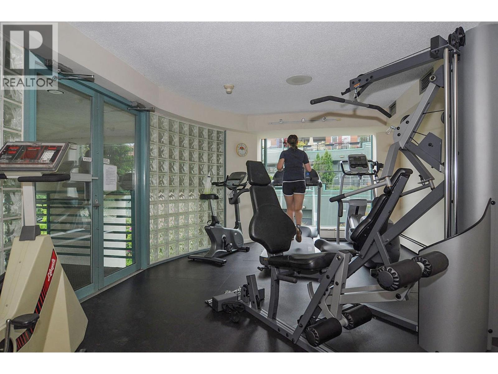 2103 120 W 2nd Street, North Vancouver, British Columbia  V7M 1C3 - Photo 32 - R3115089