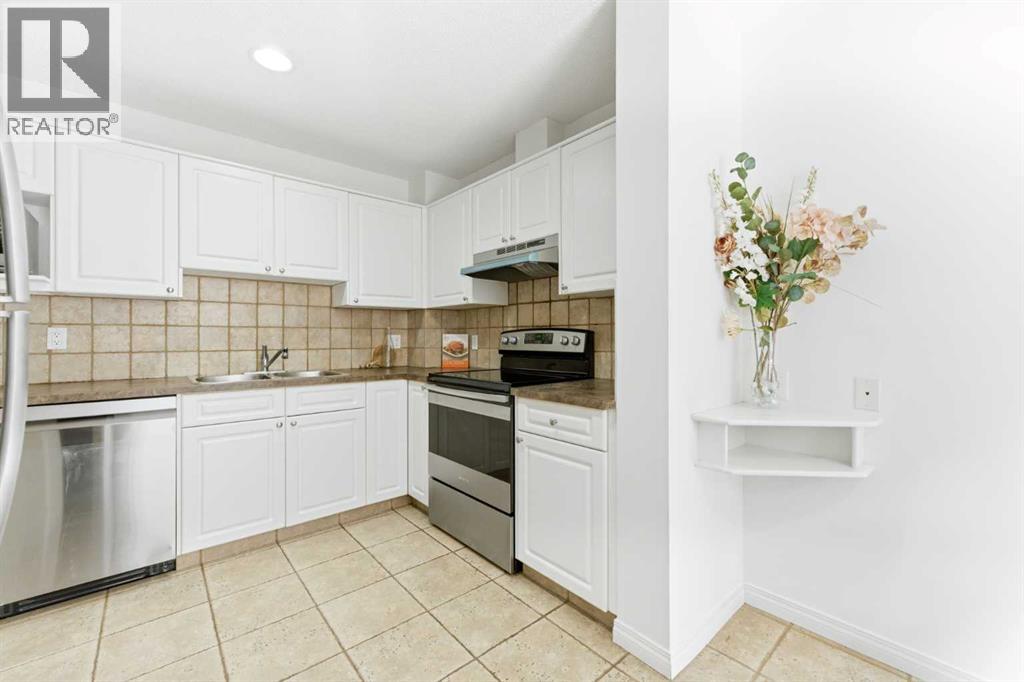 1, 2106 35 Avenue SW, Calgary, Alberta  T2T 2E3 - Photo 9 - A2299353