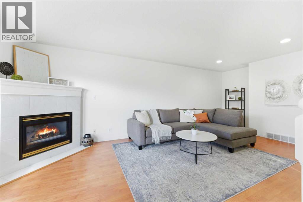 1, 2106 35 Avenue SW, Calgary, Alberta  T2T 2E3 - Photo 4 - A2299353