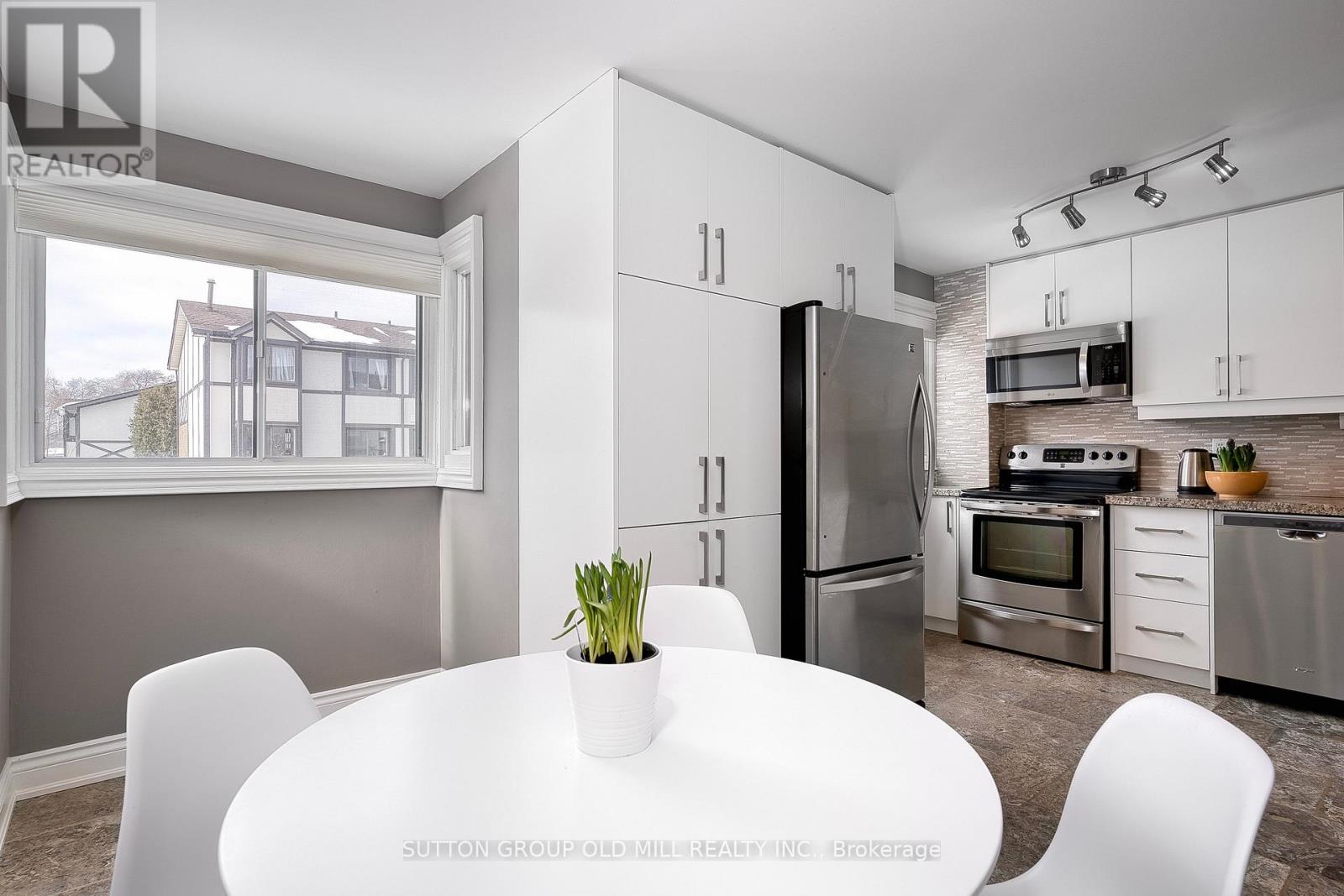 1 - 4 Bradbrook Road, Toronto, Ontario  M8Z 5V3 - Photo 19 - W13019242