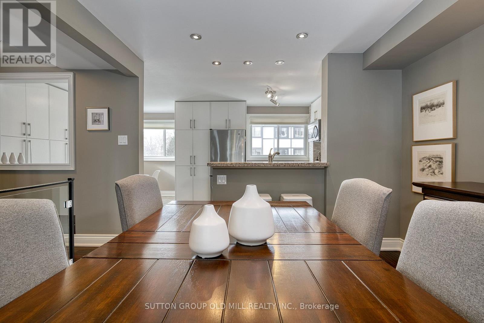 1 - 4 Bradbrook Road, Toronto, Ontario  M8Z 5V3 - Photo 14 - W13019242