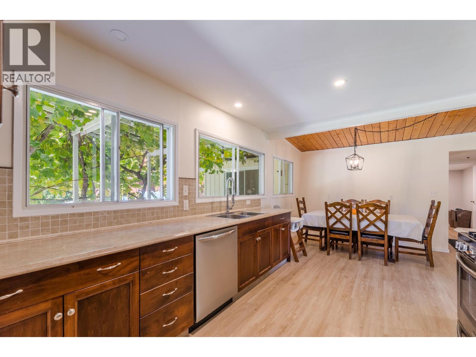 5206 Nixon Road, Summerland, British Columbia  V0H 1Z9 - Photo 15 - 10384766