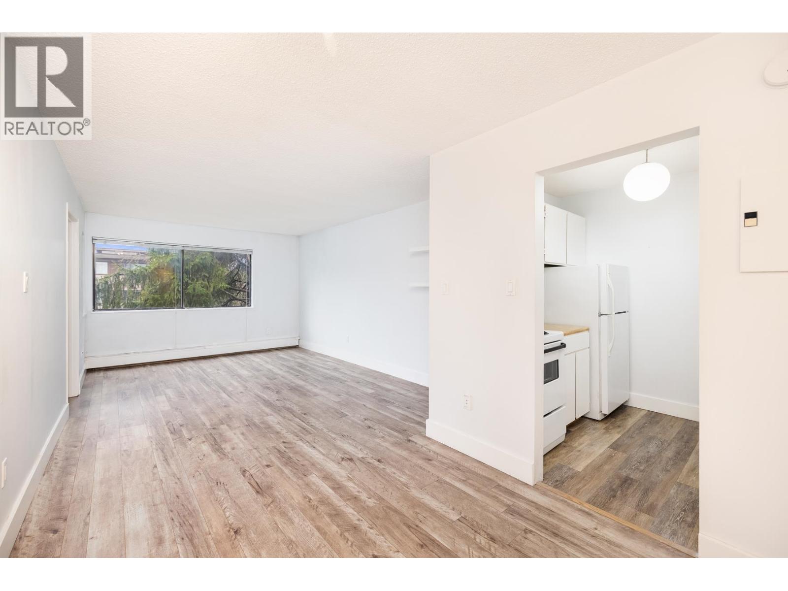 201 830 E 7th Avenue, Vancouver, British Columbia  V5T 4J2 - Photo 3 - R3115801