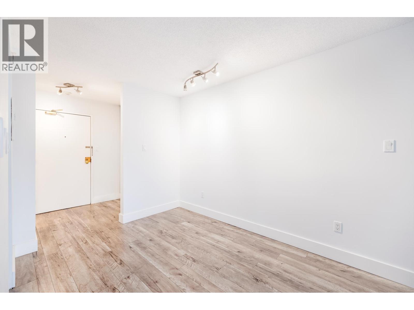 201 830 E 7th Avenue, Vancouver, British Columbia  V5T 4J2 - Photo 4 - R3115801