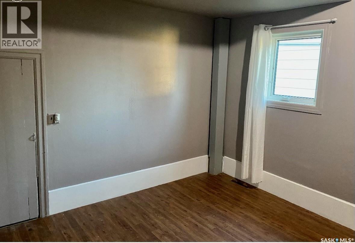 202 1st Avenue NW, Preeceville, Saskatchewan  S0A 3B0 - Photo 8 - SK030155