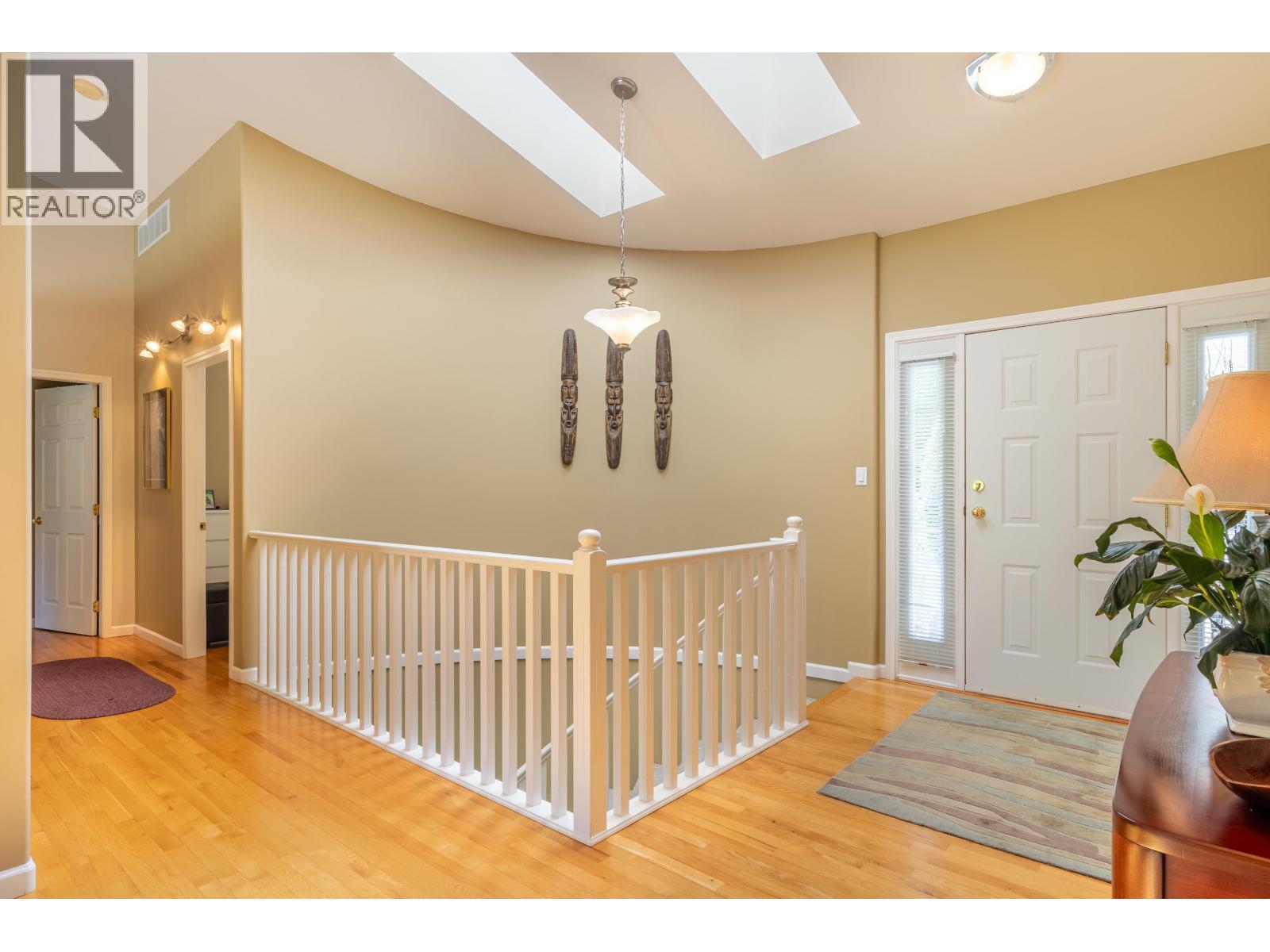 7904 Redrooffs Road, Halfmoon Bay, British Columbia  V7Z 1A4 - Photo 13 - R3115800