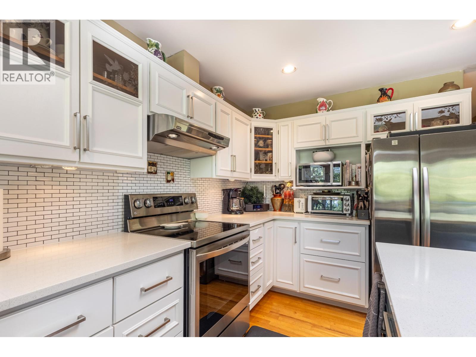 7904 Redrooffs Road, Halfmoon Bay, British Columbia  V7Z 1A4 - Photo 19 - R3115800