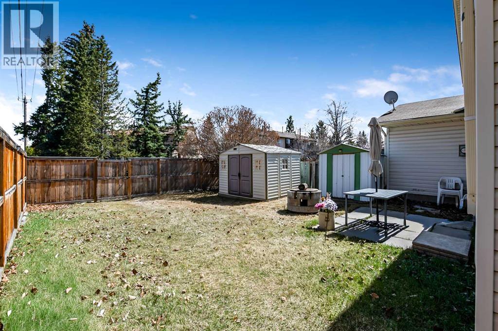 323 Woodvale Crescent SW, Calgary, Alberta  T2W 3L3 - Photo 24 - A2304263