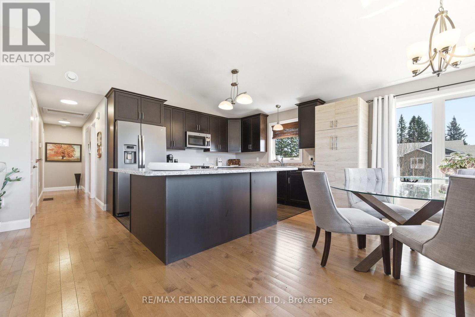 34 Rapid Road, Whitewater Region, Ontario  K0J 2L0 - Photo 24 - X13044694