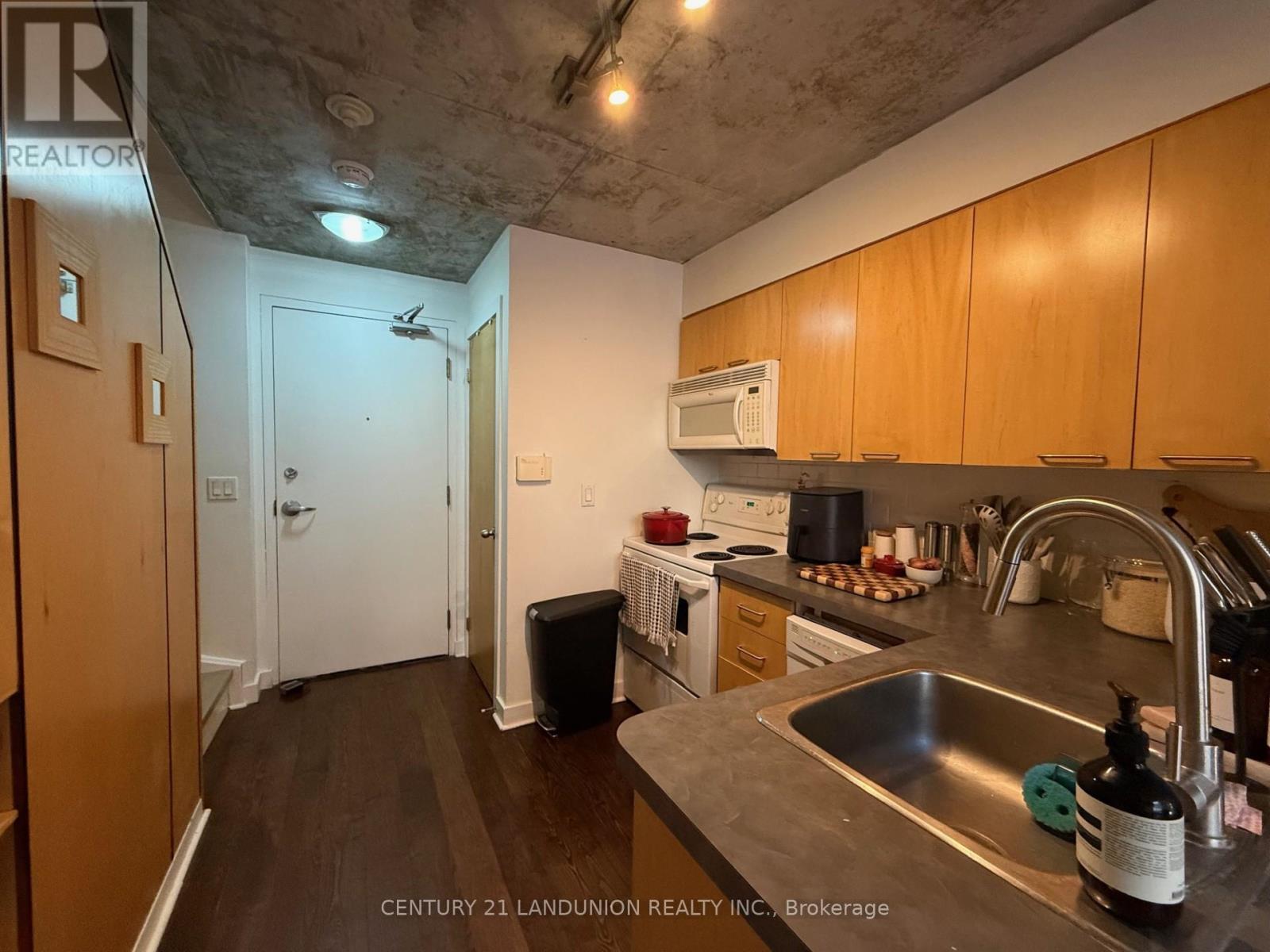 203 - 255 Richmond Street E, Toronto, Ontario  M5A 4T7 - Photo 5 - C13044730