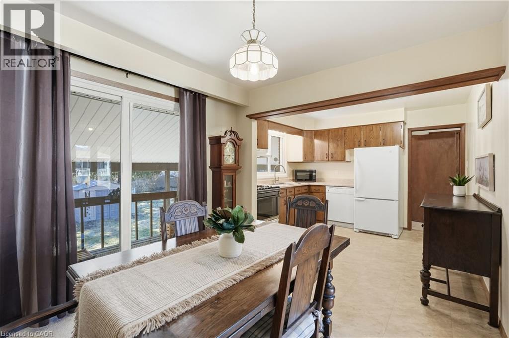 54 Nelson Street, Waterdown, Ontario  L0R 2H0 - Photo 15 - 40816153