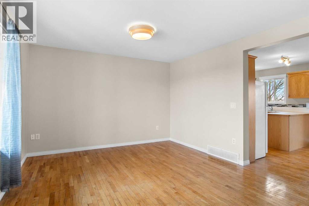 108, 100 Carriage Lane Place, Carstairs, Alberta  T0M 0N0 - Photo 10 - A2299864