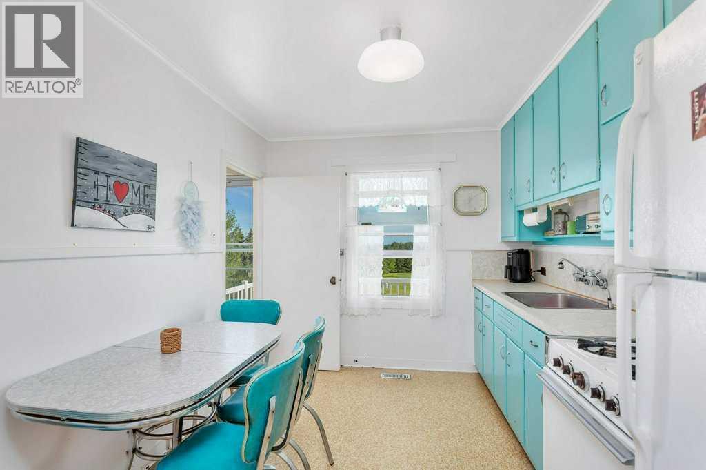 502 Sunnyside 500 Place, Rural Ponoka County, Alberta  T0C 2J0 - Photo 11 - A2304850