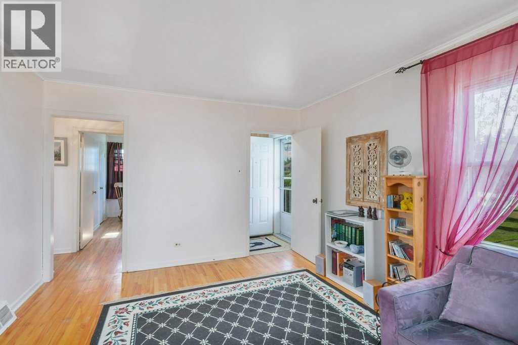 502 Sunnyside 500 Place, Rural Ponoka County, Alberta  T0C 2J0 - Photo 6 - A2304850