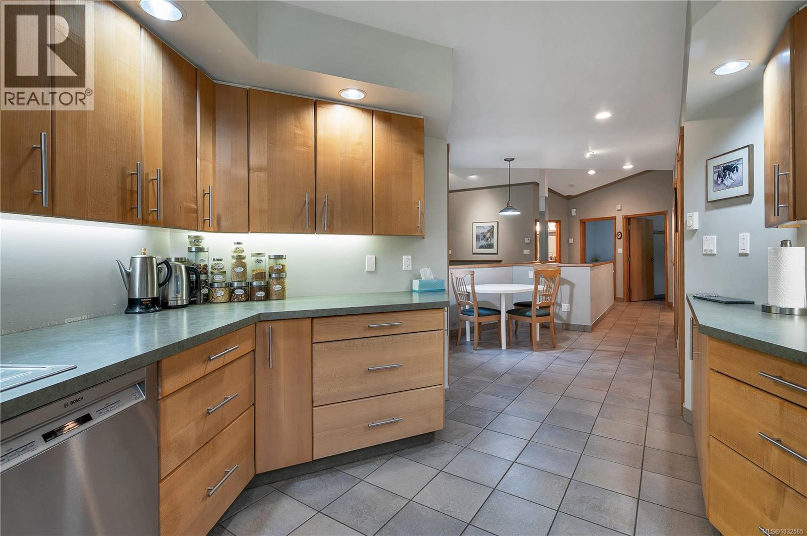 4901 Argonaut Rd, Campbell River, British Columbia  V9H 1P3 - Photo 8 - 1032565