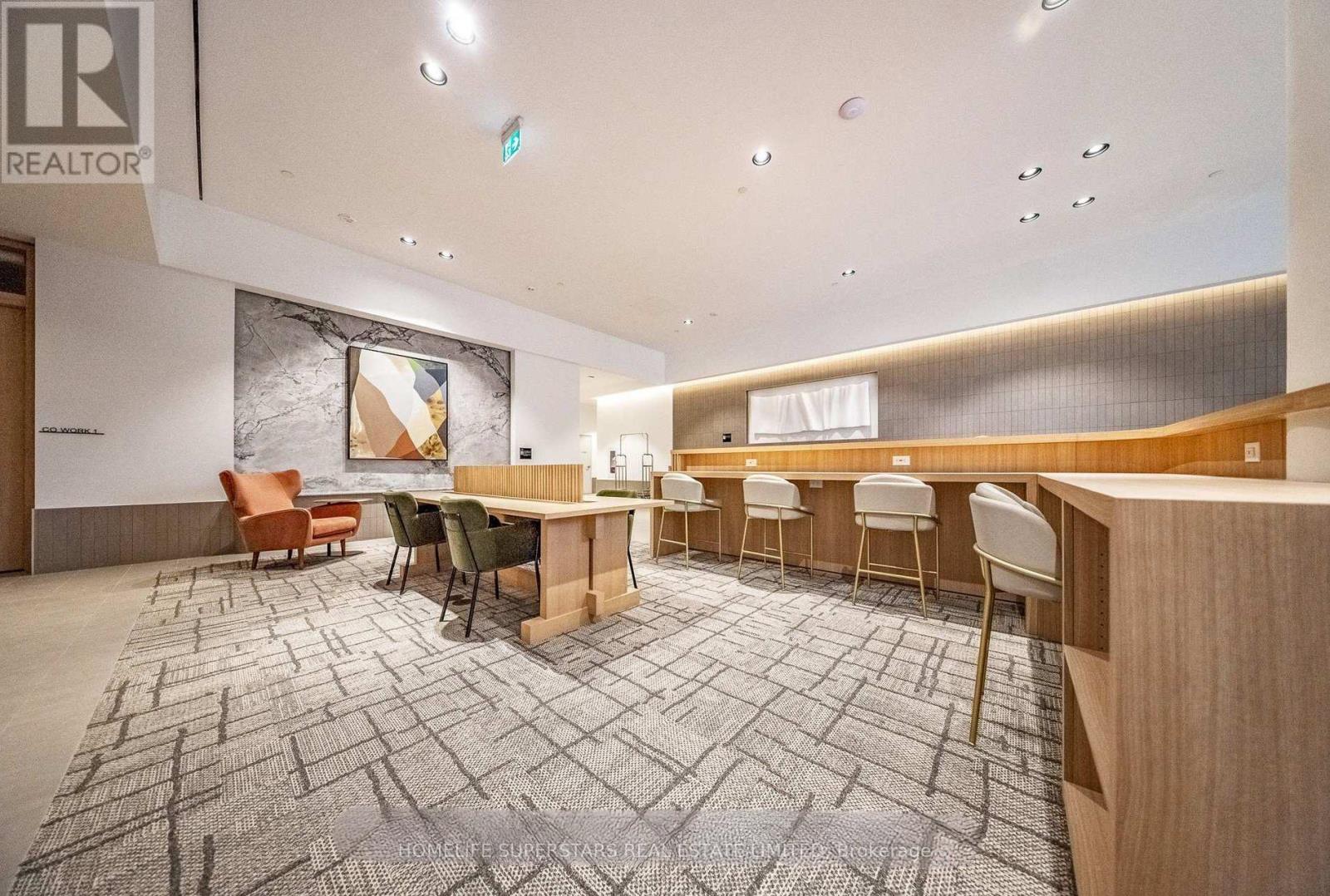 4702 - 395 Square One Drive, Mississauga, Ontario  L5B 0P6 - Photo 21 - W13044706