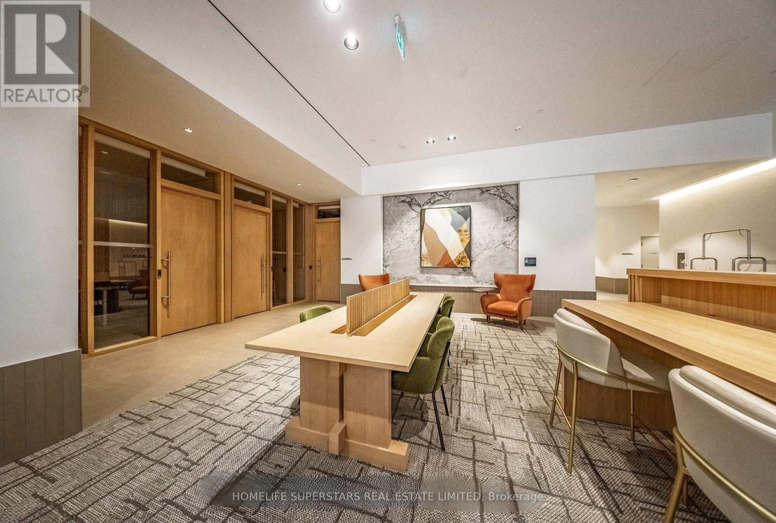 4702 - 395 Square One Drive, Mississauga, Ontario  L5B 0P6 - Photo 23 - W13044706