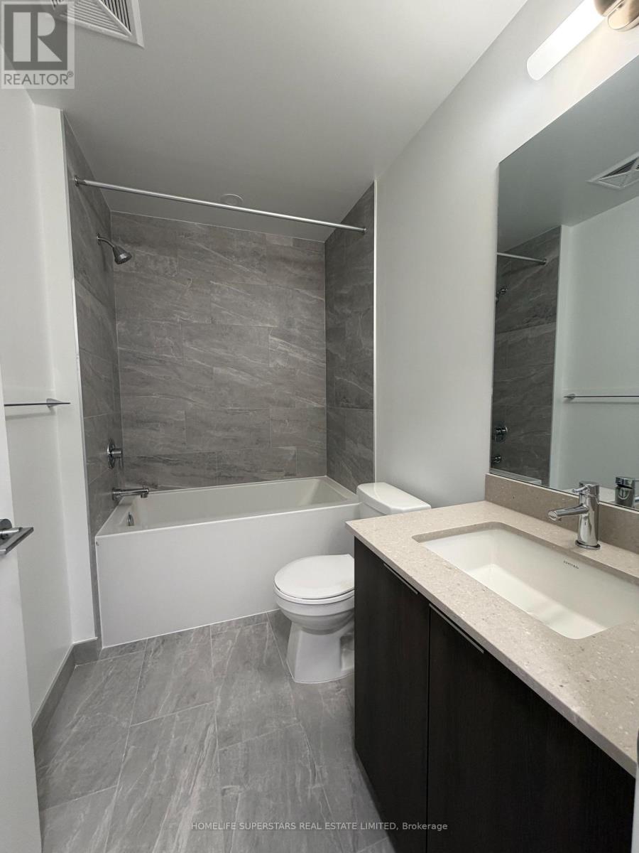 4702 - 395 Square One Drive, Mississauga, Ontario  L5B 0P6 - Photo 30 - W13044706