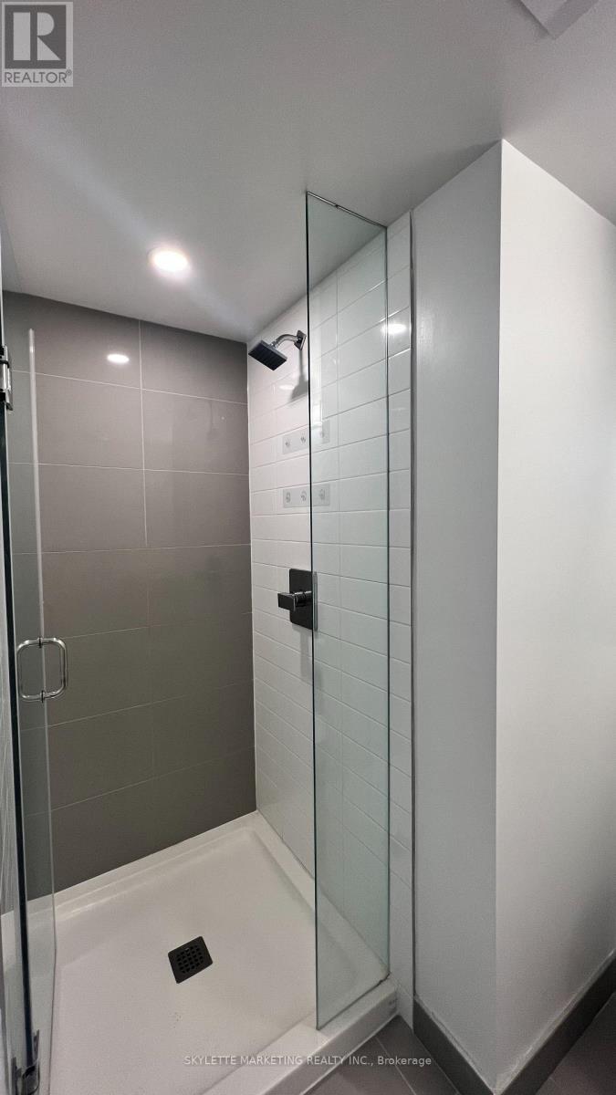 908 - 30 Gibbs Road, Toronto, Ontario  M9B 0E4 - Photo 13 - W13044732