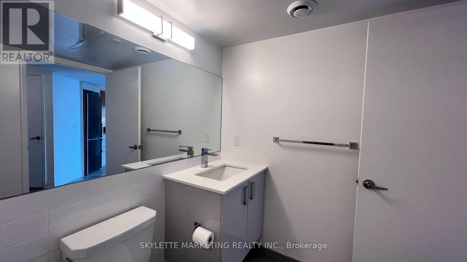 908 - 30 Gibbs Road, Toronto, Ontario  M9B 0E4 - Photo 15 - W13044732