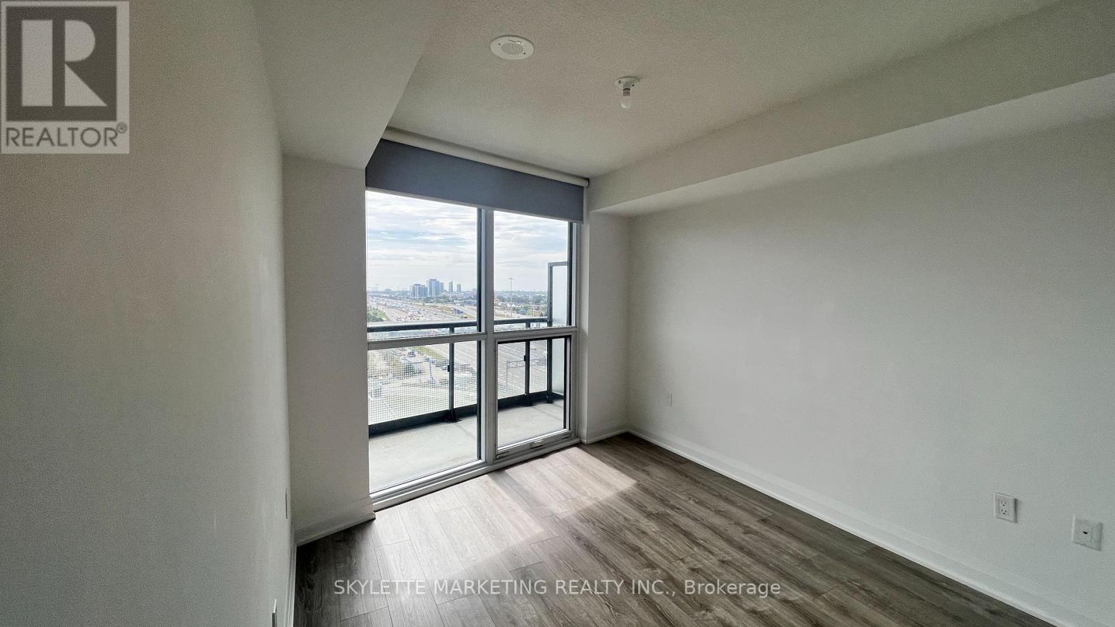 908 - 30 Gibbs Road, Toronto, Ontario  M9B 0E4 - Photo 18 - W13044732