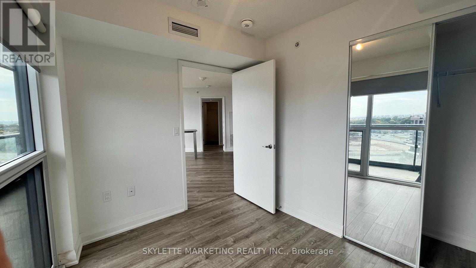 908 - 30 Gibbs Road, Toronto, Ontario  M9B 0E4 - Photo 30 - W13044732