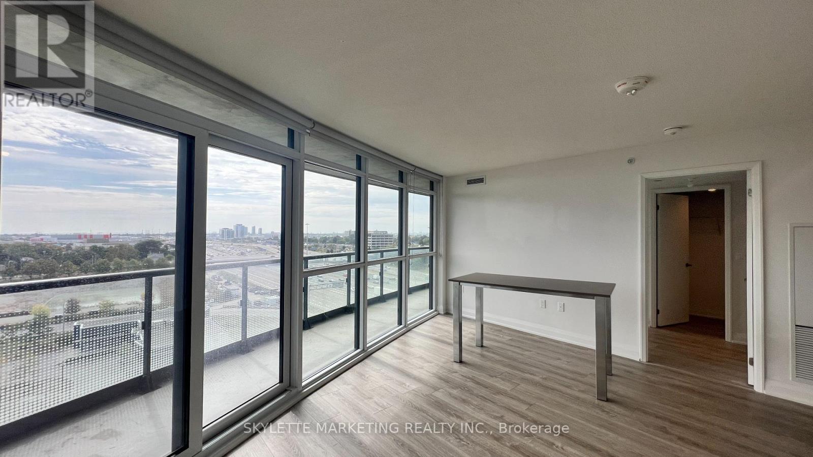 908 - 30 Gibbs Road, Toronto, Ontario  M9B 0E4 - Photo 6 - W13044732