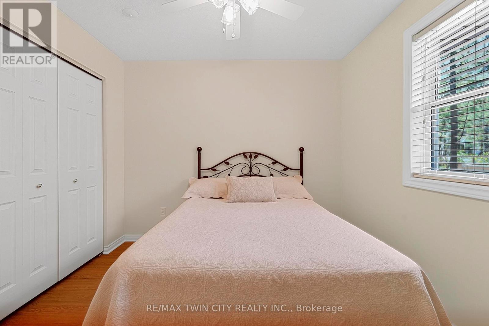 10325 Grand Oaks Drive, Lambton Shores, Ontario  N0M 1T0 - Photo 26 - X13044710