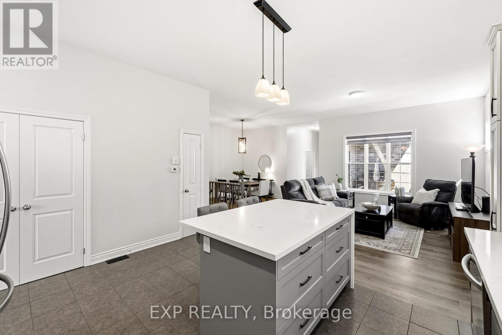 726 Elmer Hutton Street, Cobourg, Ontario  K9A 0K9 - Photo 13 - X13028428