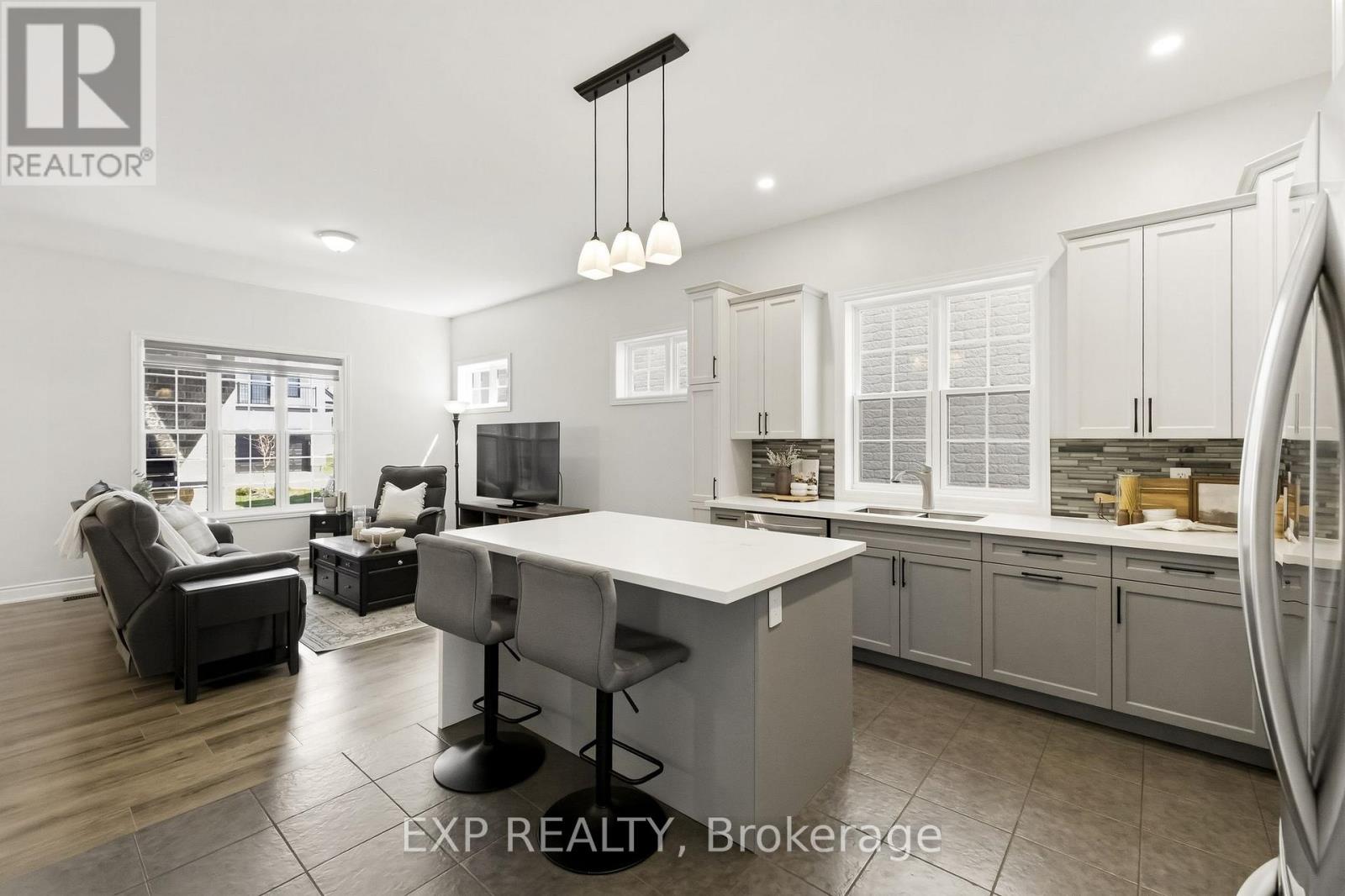 726 Elmer Hutton Street, Cobourg, Ontario  K9A 0K9 - Photo 12 - X13028428