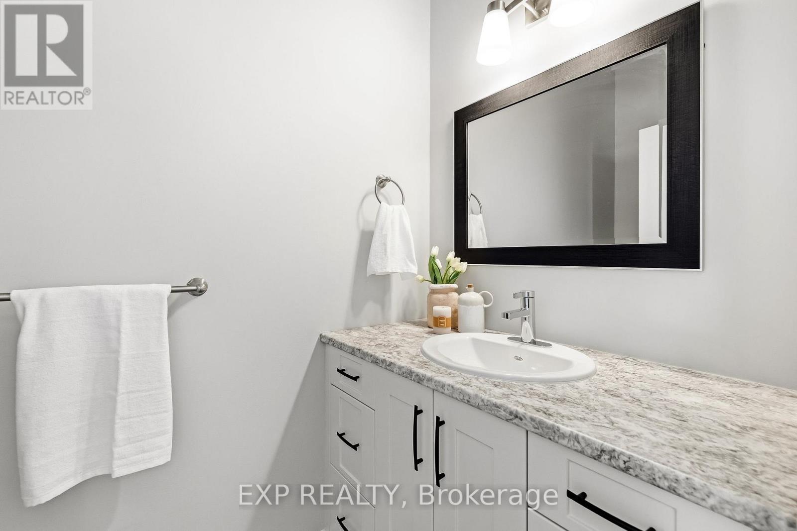 726 Elmer Hutton Street, Cobourg, Ontario  K9A 0K9 - Photo 30 - X13028428