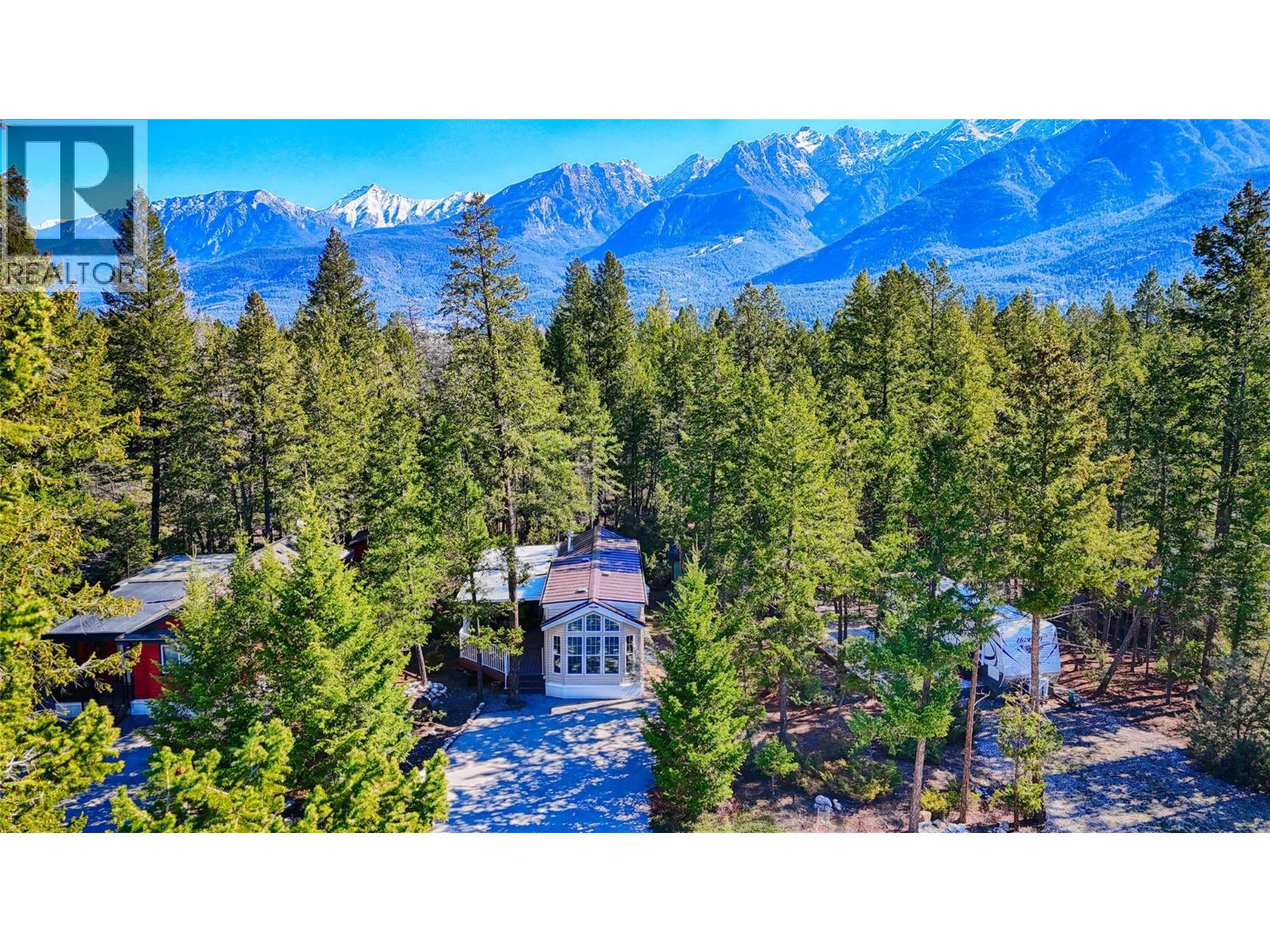 5478 Highway 93/95 Unit# 19, Fairmont Hot Springs, British Columbia  V0B 1L1 - Photo 2 - 10384580