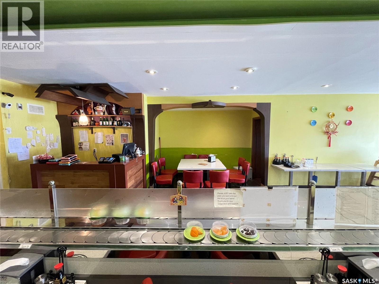 2135 Albert Street, Regina, Saskatchewan  S4P 2V1 - Photo 4 - SK033641