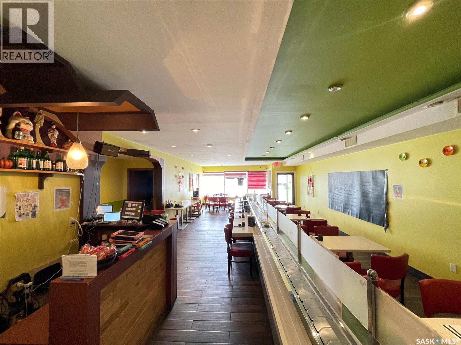 2135 Albert Street, Regina, Saskatchewan  S4P 2V1 - Photo 5 - SK033641