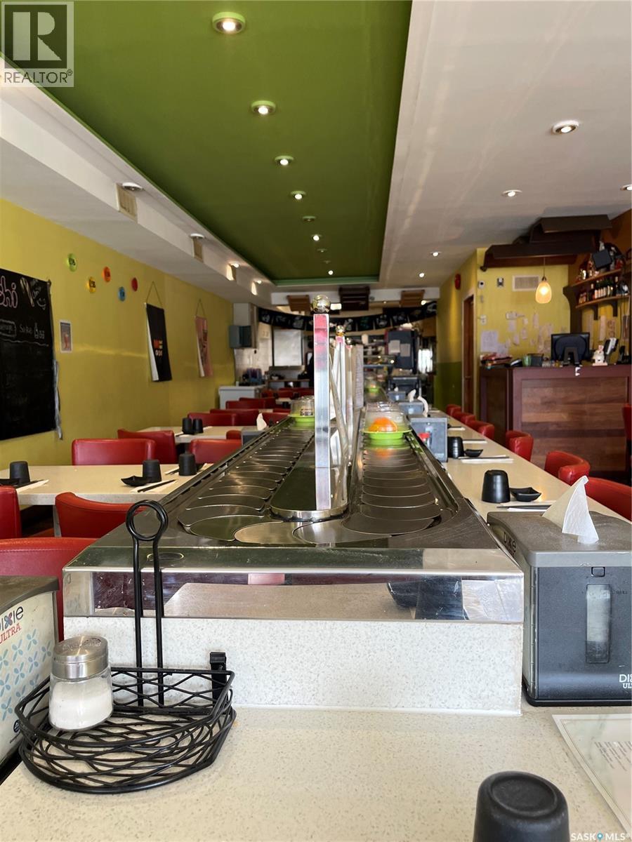 2135 Albert Street, Regina, Saskatchewan  S4P 2V1 - Photo 6 - SK033641