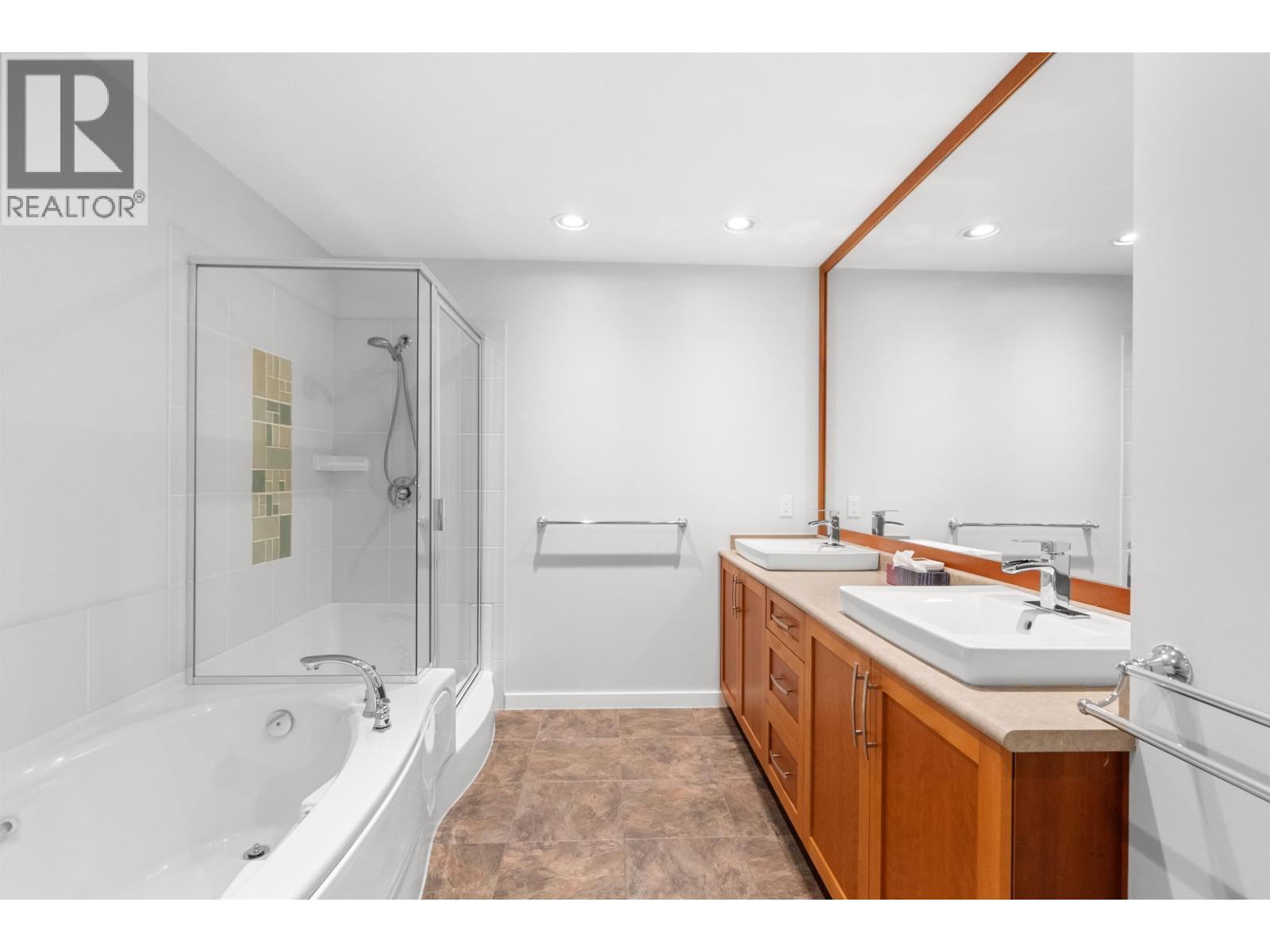 39 5300 Admiral Way, Delta, British Columbia  V4K 5G6 - Photo 15 - R3095102